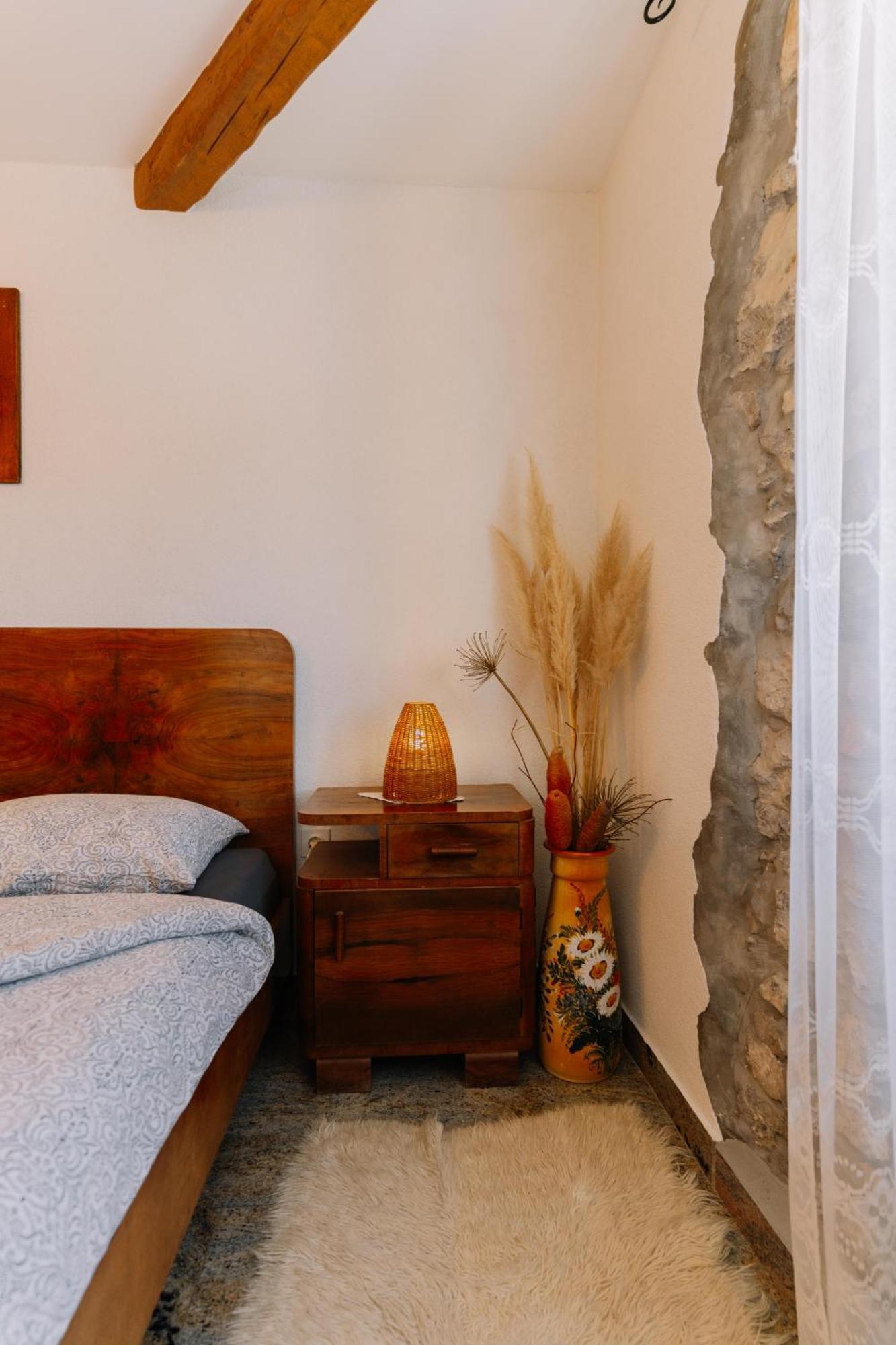Villa Casa Luana Roč Esterno foto
